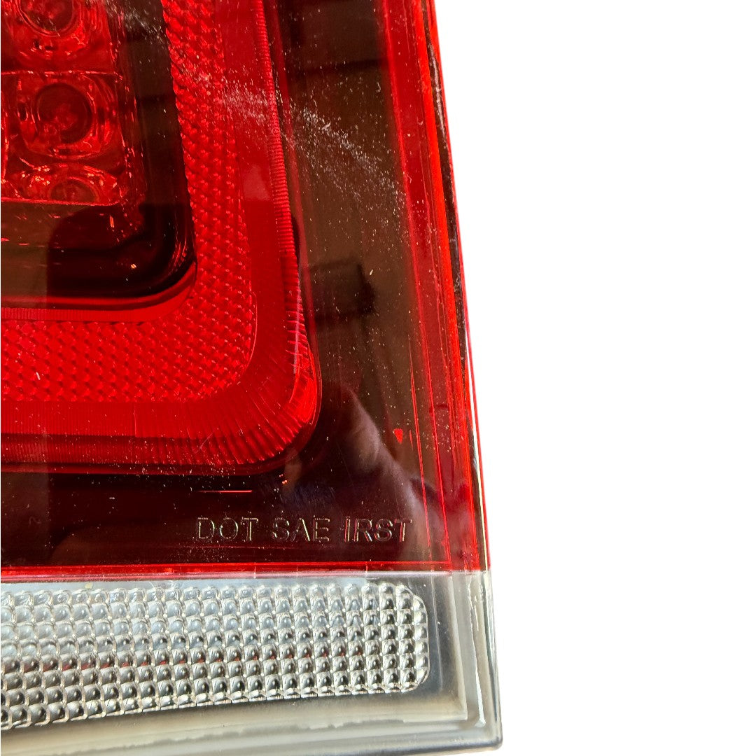 2015-2023 Chrysler 300 / Rear Bumper Kit with Tail Lights