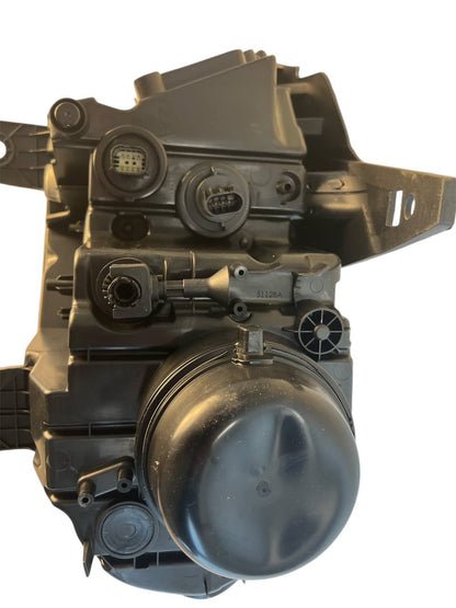 Fits 2014-2020 Dodge Durango / Headlights Assembly with Bulbs